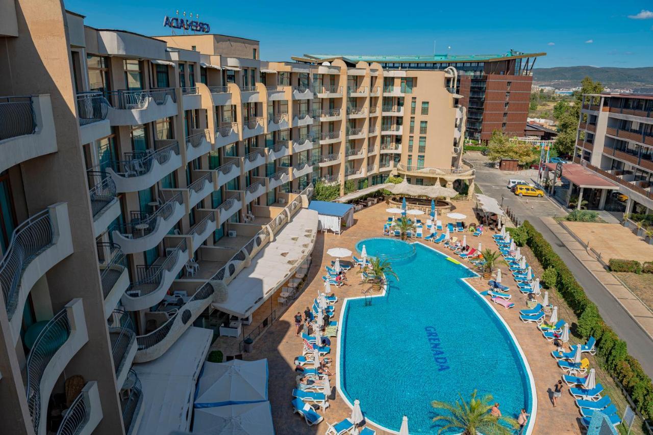 Grenada - Menada Apartments ซันนีบีช ภายนอก รูปภาพ